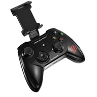 画像集#009のサムネイル/Mad CatzからiOS端末用のワイヤレスゲームパッドが登場。標準的なサイズと20%小さいコンパクトタイプの2ラインナップ