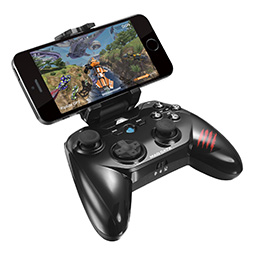 画像集#004のサムネイル/Mad Catz,標準サイズより20%小さなワイヤレスゲームパッドのPC&Android対応版を11月28日に発売。価格は4298円