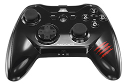 画像集#005のサムネイル/Mad Catz,標準サイズより20%小さなワイヤレスゲームパッドのPC&Android対応版を11月28日に発売。価格は4298円