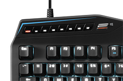 画像集#007のサムネイル/Mad Catz,Cherry茶軸互換キースイッチ採用のゲーマー向け英語配列キーボード「S.T.R.I.K.E. TE」を国内発売