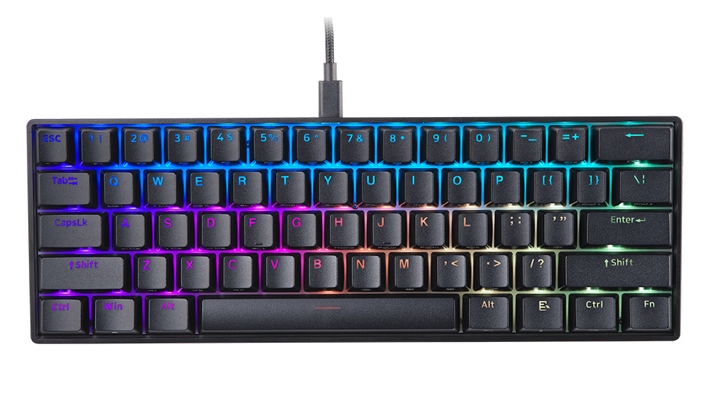Mad Catz,60%サイズのミニキーボードや新型アケコン「T.E. 3」など新
