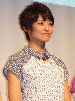 ꡼ No.011Υͥ / ηѵҤ롣LIVING ADVʥ饤ӥ󥰥ɥ٥㡼 STEINS;GATEȯɽݡ