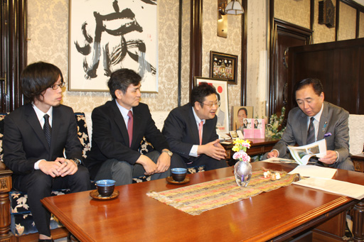 画像ギャラリー No.004のサムネイル画像 / ゲームオン,「ArcheAgeの森プロジェクト」で神奈川県から感謝状を授与。第2回森林づくり体験イベントの実施も予告