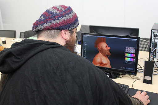 画像ギャラリー No.011のサムネイル画像 / 「ArcheAge」の新種族「ドワーフ」は「漢!ヒゲ!ロボ!」が3拍子そろった熱いクラス。リアルドワーフが「ArcheAge」をプレイしながら熱く語る