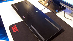 ꡼ No.010 | GamescomZOWIE GEARȯΥܡɡCeleritasפȯȼǽܤǡȤ餷ʤʷϵ̤ơ