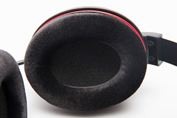 画像ギャラリー No.006のサムネイル画像 / ZOWIEのコアゲーマー向けヘッドセット第2弾「MASHU」レビュー。「いい音」に背を向けた徹底プロ志向は今回も健在だった