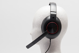 画像ギャラリー No.011のサムネイル画像 / ZOWIEのコアゲーマー向けヘッドセット第2弾「MASHU」レビュー。「いい音」に背を向けた徹底プロ志向は今回も健在だった