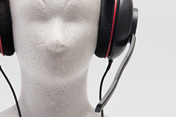 画像ギャラリー No.013のサムネイル画像 / ZOWIEのコアゲーマー向けヘッドセット第2弾「MASHU」レビュー。「いい音」に背を向けた徹底プロ志向は今回も健在だった