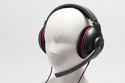 画像ギャラリー No.029のサムネイル画像 / ZOWIEのコアゲーマー向けヘッドセット第2弾「MASHU」レビュー。「いい音」に背を向けた徹底プロ志向は今回も健在だった