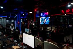 ꡼ No.013 | ʤޡ֥No.1CS:GOפʤΤeXTREMESLAND 2017αĲҤȴݥ󥵡BenQ˰յŪʹ