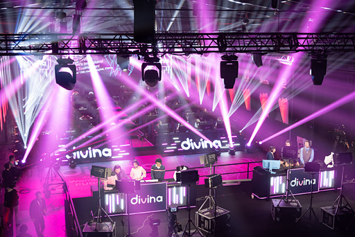 ꡼ No.022 | ǥץ쥤⥭ܡɤ⥱֥륢󥫡饤ȥ֥롼ȥԥ󥯤ˡ ޡʥ꡼DIVINAפZOWIEϤɤޤǤܵ