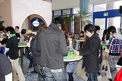 画像ギャラリー No.009のサムネイル画像 / 松岡修造さんと杉山愛さんが登場し,色々な意味で“熱く”なった「みんなのテニス ポータブル」公式ダブルス選手権,「SHUZO OPEN DOUBLES」