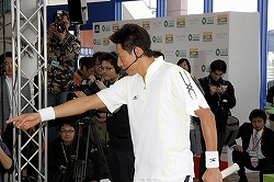 画像ギャラリー No.010のサムネイル画像 / 松岡修造さんと杉山愛さんが登場し,色々な意味で“熱く”なった「みんなのテニス ポータブル」公式ダブルス選手権,「SHUZO OPEN DOUBLES」