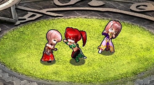 画像ギャラリー No.015のサムネイル画像 / 「Le Ciel Bleu」にも梅雨が来た。「カエル王国大臣」の願いを叶えてあげよう