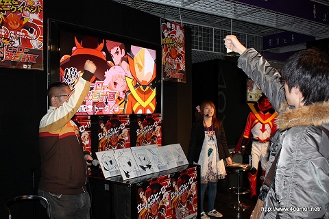 画像ギャラリー No.021のサムネイル画像 / 日本一ソフトウェアの最新作「絶対ヒーロー改造計画」「プリニー2 〜特攻遊戯! 暁のパンツ大作戦ッス!!〜」店頭体験会レポート:トークセッションにはプロデューサーの新川宗平氏が登場