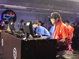 ꡼ No.021 | Υȥåץץ쥤䡼5ΥǷͤĺRed Bull 5G 2013 FINALSפšǯƼԤϡ