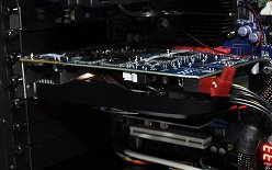 ꡼ No.001 | COMPUTEXSapphire4̽бΡHD 5770 Eyefinity 4פǥ