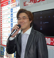 画像ギャラリー No.001のサムネイル画像 / 本日発売の「北斗無双」,記念イベントに開発プロデューサー鯉沼氏が登場し,寒さに負けないトークを繰り広げる