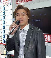 画像ギャラリー No.002のサムネイル画像 / 本日発売の「北斗無双」,記念イベントに開発プロデューサー鯉沼氏が登場し,寒さに負けないトークを繰り広げる