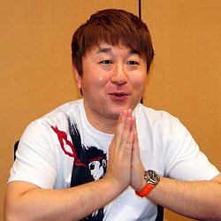 ²èÁü¥®¥ã¥é¥ê¡¼ No.016¤Î¥µ¥à¥Í¥¤¥ë²èÁü / ¶Å½Ì¤µ¤ì¤¿¥ê¥¢¥ë¤¬¤³¤³¤Ë¤¢¤ë¡½¡½¥¹¡¼¥Ñ¡¼¤Ê¥×¥í¥Ç¥å¡¼¥µ¡¼¤¬¸ì¤ë¡Ö¥¹¡¼¥Ñ¡¼¥¹¥È¥ê¡¼¥È¥Õ¥¡¥¤¥¿¡¼IV¡×¤Î¸¶ÅÀ¤È¤Ï¡£¥«¥×¥³¥ó¾®ÌîP¡¤¥¹¡¼¥Ñ¡¼¥Ï¥¤¥Æ¥ó¥·¥ç¥ó¥¤¥ó¥¿¥Ó¥å¡¼