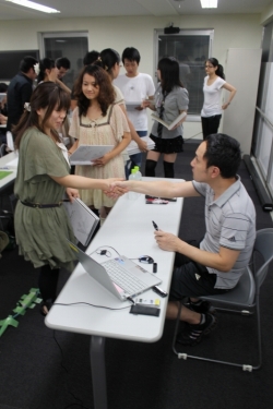 画像ギャラリー No.014のサムネイル画像 / “「.hack//G.U.」完全設定資料集 .hack//Archives_02 WHITE 発売記念トークイベント&サイン会 IN 東京”レポートを掲載