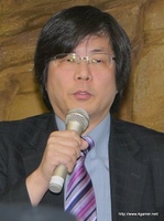 画像ギャラリー No.001のサムネイル画像 / 長島☆自演乙☆雄一郎選手がプロレスデビューするブシロードレスリング記者会見およびブシロード戦略発表会2011(春)の模様をレポート