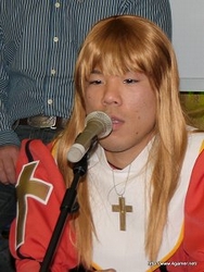 画像ギャラリー No.003のサムネイル画像 / 長島☆自演乙☆雄一郎選手がプロレスデビューするブシロードレスリング記者会見およびブシロード戦略発表会2011(春)の模様をレポート