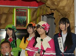 画像ギャラリー No.004のサムネイル画像 / 長島☆自演乙☆雄一郎選手がプロレスデビューするブシロードレスリング記者会見およびブシロード戦略発表会2011(春)の模様をレポート