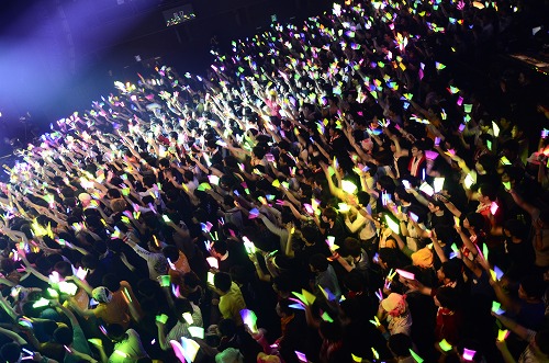 ���������꡼ No.010�Υ���ͥ������ / �ߥ륭���ۡ��ॺ�����������ֲ��͡פˡ����˥��Ʊ���������塼�������ä����С��ˤ��饤�֤��ݡ��� 