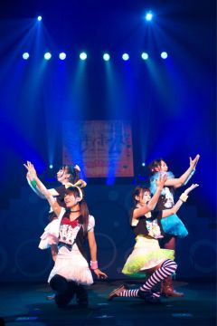 画像ギャラリー No.006のサムネイル画像 / 「ミルキィホームズライブ in 武道館」,先行予約はドワンゴで12月10日から