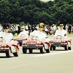 画像ギャラリー No.001のサムネイル画像 / 「喧嘩番長4」のテーマソングを手がけた氣志團のCDなどが登場