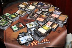 画像ギャラリー No.013のサムネイル画像 / 今回のテーマは金属の次元。TCG「Magic: The Gathering」,明日発売を迎える最新拡張セット「ミラディンの傷跡」の魅力に触れてきた