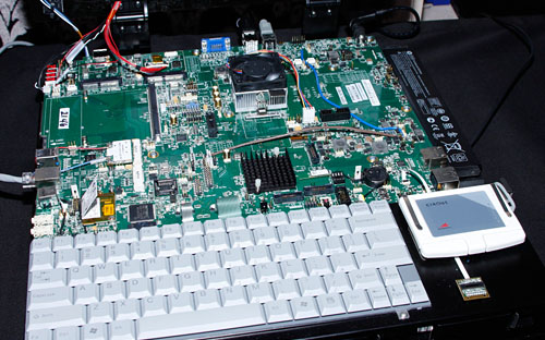 画像ギャラリー No.004のサムネイル画像 / AMD,IDF期間中にFusion APU「Zacate」の動作デモを披露