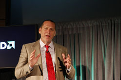 画像ギャラリー No.015のサムネイル画像 / Analyst Day 2010で明らかになったAMDのAPU&CPU投入計画を整理してみる