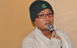 画像ギャラリー No.003のサムネイル画像 / AMD,秋葉原のイベントでGPU製品をプッシュ。「グランツーリスモ5より,PC版DiRT 2のほうがグラフィックスは上」