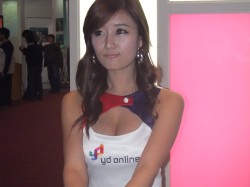 画像ギャラリー No.147のサムネイル画像 / 今年は動くぞ飛び出すぞ! 各ブースを彩るコンパニオン写真集を掲載