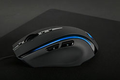 ���������꡼ No.002�Υ���ͥ������ / �����ޡ������֥��ɡ�ROCCAT�פΥޥ�����Kone�פȥ����ܡ��ɡ�Arvo�ס��ɥ��ѥ����Υ����Ȥ����䳫��