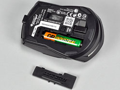 ���������꡼ No.009�Υ���ͥ������ / ROCCAT�Υ����ޡ������ޥ�����Pyra Wired��Wireless�ץ�ӥ塼���磻��쥹�ȥ磻�䡼�ɤ�2���ʤ��Ѱդ��줿������ǥ�μ��Ϥ򸫤�