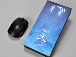 ���������꡼ No.032�Υ���ͥ������ / ROCCAT�Υ����ޡ������ޥ�����Pyra Wired��Wireless�ץ�ӥ塼���磻��쥹�ȥ磻�䡼�ɤ�2���ʤ��Ѱդ��줿������ǥ�μ��Ϥ򸫤�