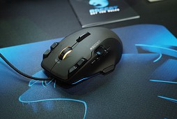 ������#019�Υ���ͥ���/��COMPUTEX��ROCCAT�ο�����ե饰���åץޥ�����Tyon�פϥ��ʥ�������ȥ������դ�