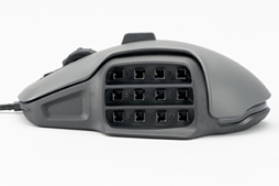 画像ギャラリー No.008のサムネイル画像 / 「ROCCAT Nyth」レビュー。左サイドの最大12ボタンを自由にカスタマイズできるマウスは,ズバリ買いなのか