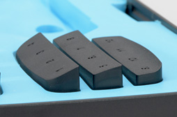 画像ギャラリー No.016のサムネイル画像 / 「ROCCAT Nyth」レビュー。左サイドの最大12ボタンを自由にカスタマイズできるマウスは,ズバリ買いなのか