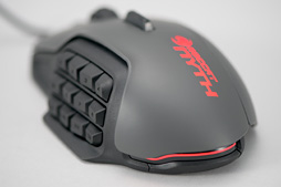 画像ギャラリー No.045のサムネイル画像 / 「ROCCAT Nyth」レビュー。左サイドの最大12ボタンを自由にカスタマイズできるマウスは,ズバリ買いなのか