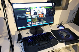 画像ギャラリー No.004のサムネイル画像 / 新型マウス「Kova」が好評。ROCCATの最新製品を体験するパーティー形式のイベントが秋葉原で開催