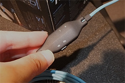 ���������꡼ No.010�Υ���ͥ������ / ��CES 2016��ROCCAT���ե륫�顼LED��ܤΥᥫ�˥��륭���ܡ��ɡ�Ryos MK FX�פȽ���210g�Υ����ץ󥨥����إåɥ��åȡ�Renga�פ���Ϫ