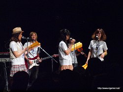 画像ギャラリー No.008のサムネイル画像 / 昼夜2部構成で開催された「ファルコムjdkバンドvs.えどっ娘天下大変!」を振り返る。イベントレポート&インタビューを掲載