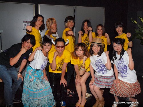 画像ギャラリー No.018のサムネイル画像 / 昼夜2部構成で開催された「ファルコムjdkバンドvs.えどっ娘天下大変!」を振り返る。イベントレポート&インタビューを掲載