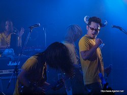 画像ギャラリー No.029のサムネイル画像 / 昼夜2部構成で開催された「ファルコムjdkバンドvs.えどっ娘天下大変!」を振り返る。イベントレポート&インタビューを掲載