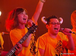 画像ギャラリー No.039のサムネイル画像 / 昼夜2部構成で開催された「ファルコムjdkバンドvs.えどっ娘天下大変!」を振り返る。イベントレポート&インタビューを掲載