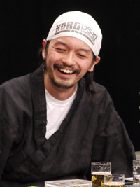 画像ギャラリー No.006のサムネイル画像 / ゲームミュージックを豪華メンバーがひたすら語る熱い夜。「ニコニコ生放送」で放送された「おとや」とは